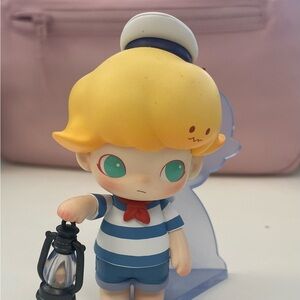 Dimoo Shadow Sailor- No one’s gonna sleep tonight series